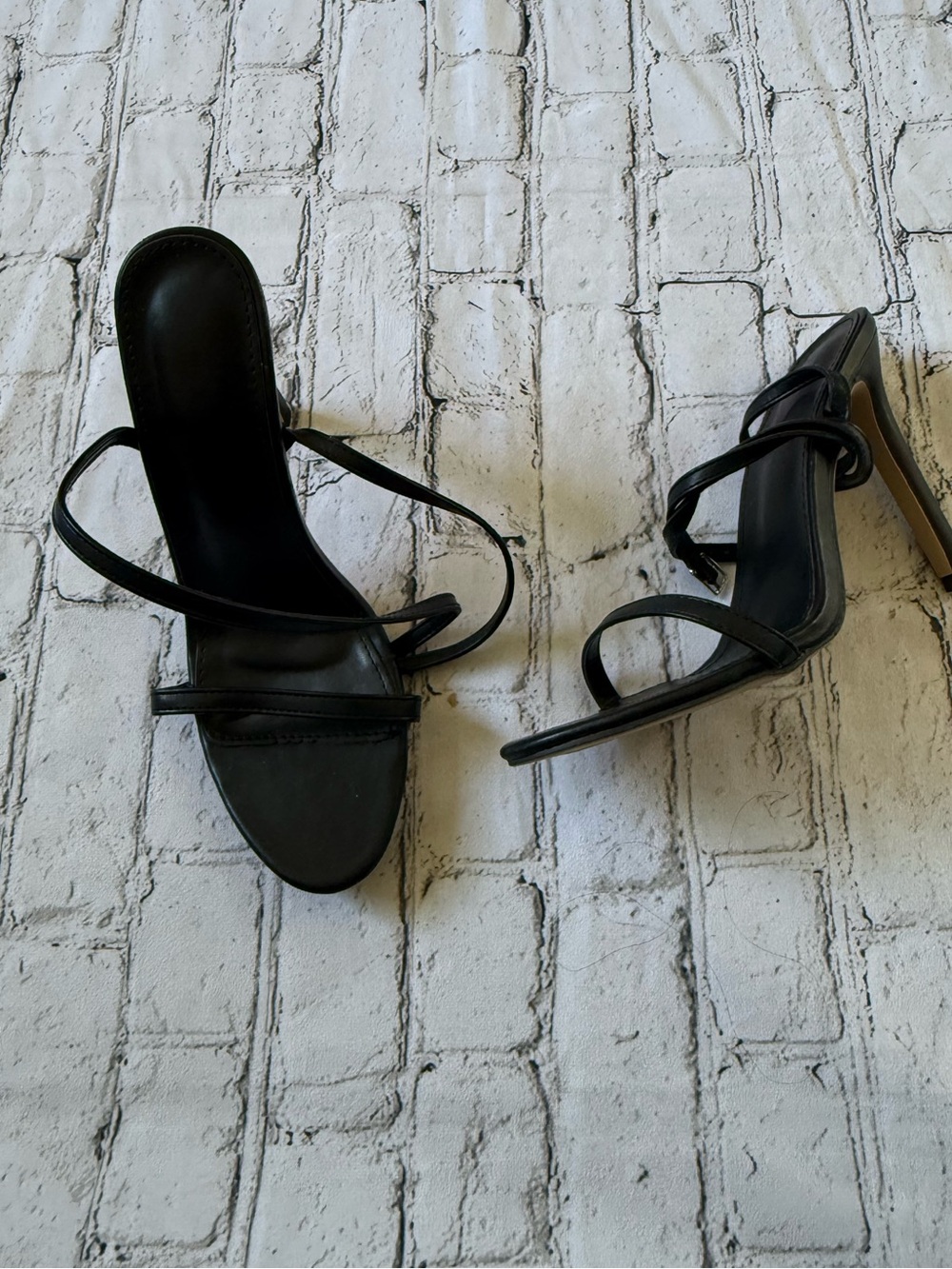Black heel